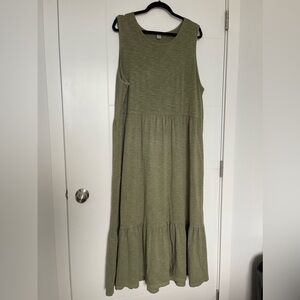 Olive sleeveless midi dress